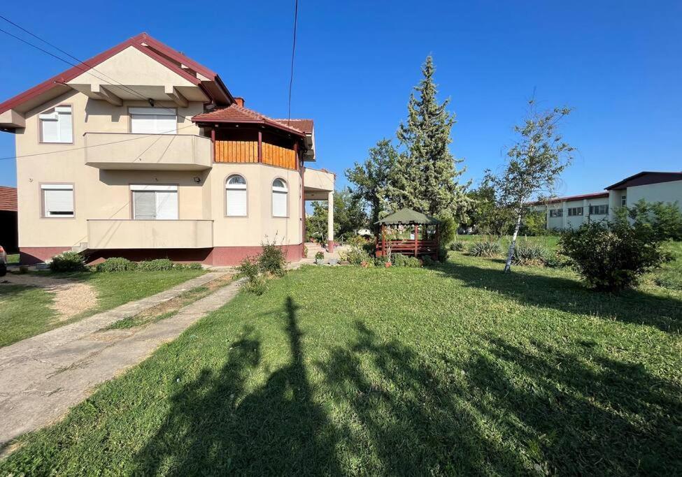 Jan-Air Apartment Ilinden Exterior photo